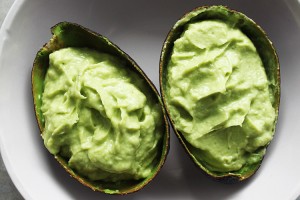 avocado onion cream