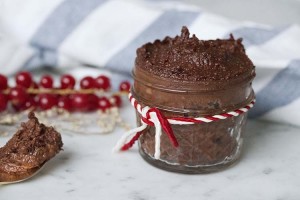 Healthy vegan Nutella chocolate spread