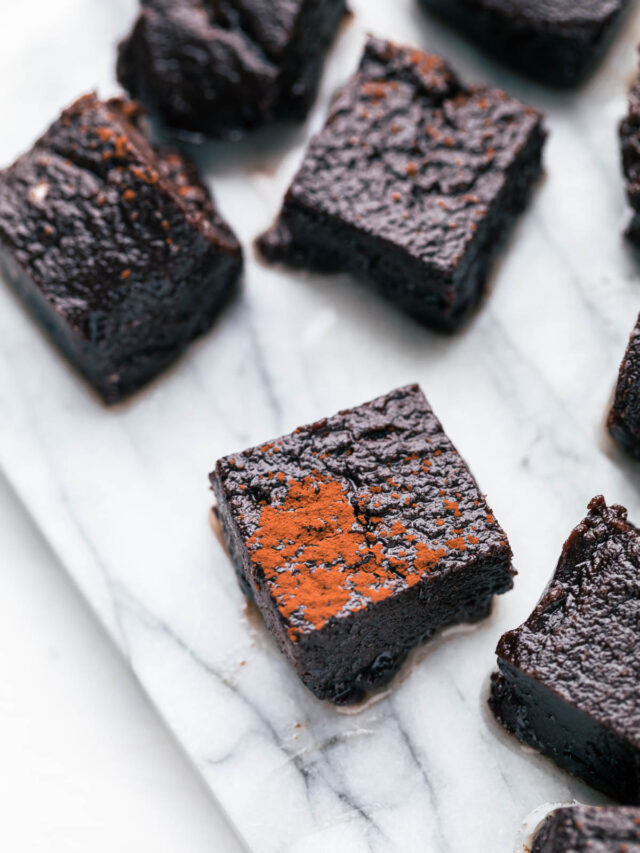 Tahini Chocolate Vegan Fudge