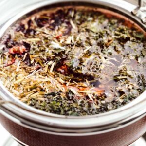 cropped-Moon-Tea-Herbal-Hormonal-Wellness-Tea-with-ginger-and-cinnamon-support-menstrual-cycle-thegreencreator-recipe-moontea-6.jpg